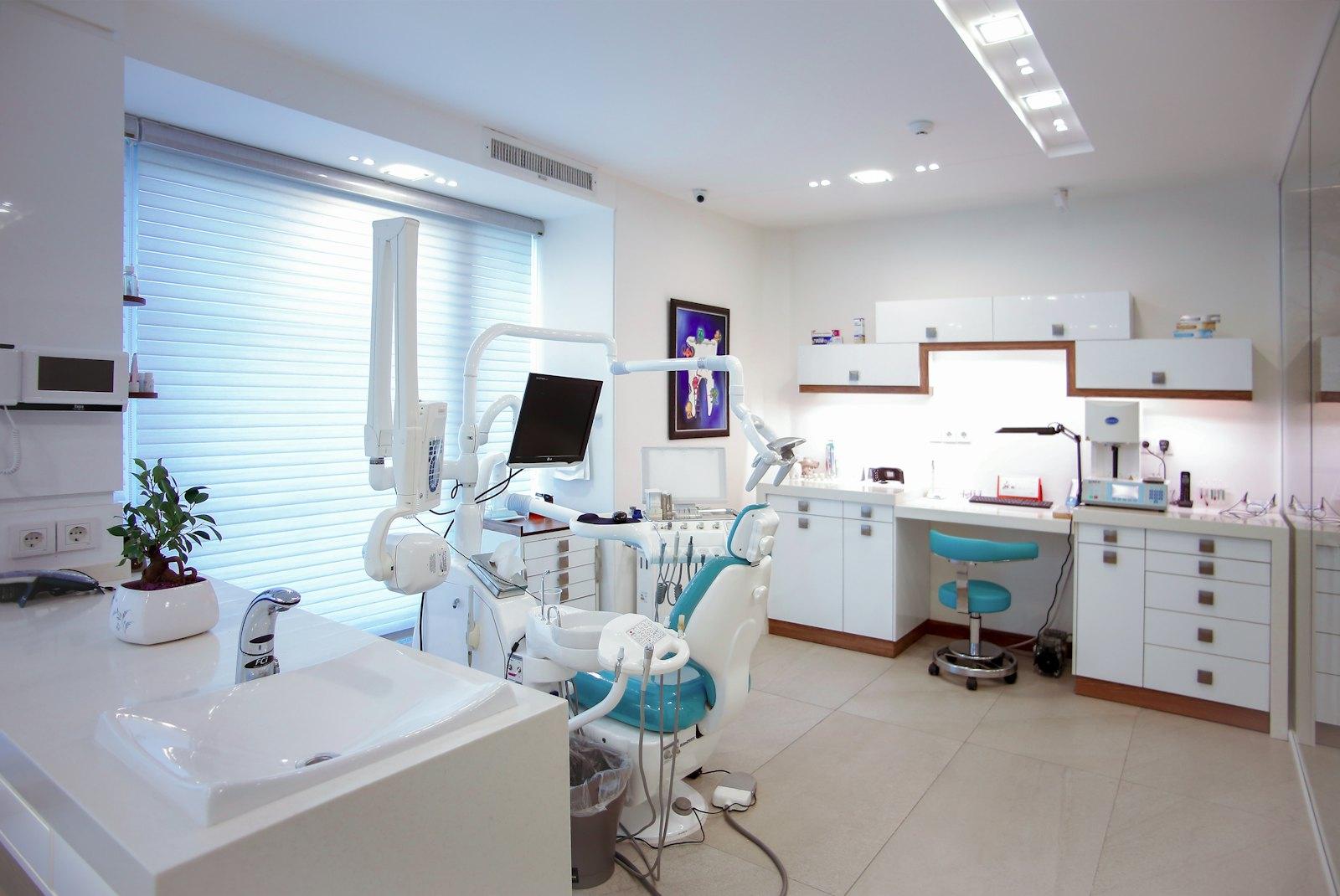 Bright, modern treatment room at Bluff Dental